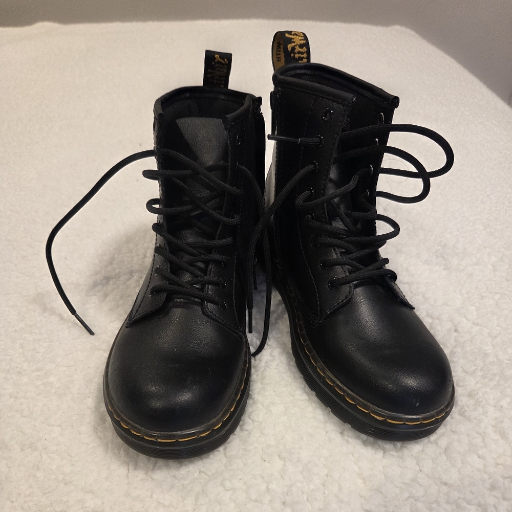 Dr. Martens Zavala Combar Black Leather Lace-Up Boots Size Us4